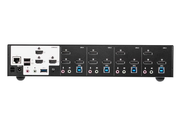 ATEN 4-portars 4K DisplayPort KVMP™-switch med USB 3.0 och trippla skärmar