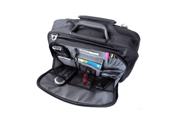 Kensington Contour™ 15,6" Toppmatad datorväska