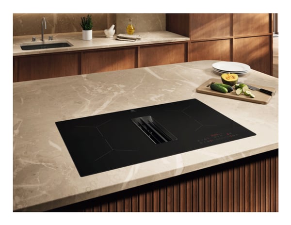Electrolux KCC81410CK Sort Indbygget 80 cm Zone induktionskogeplade 4 zone(s) Indbygget hætte