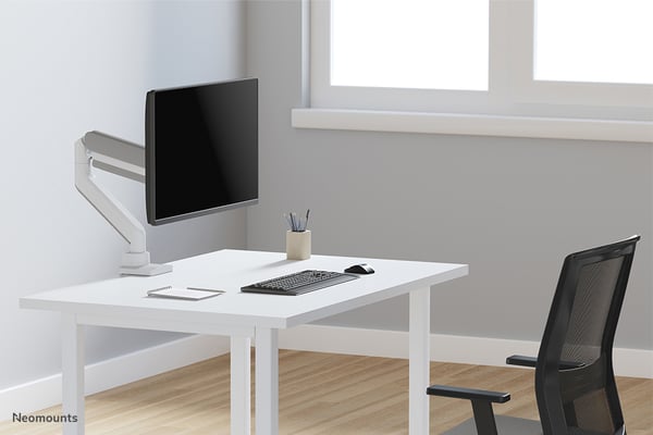 Neomounts DS70-450WH1 monitorin kiinnike ja jalusta 106,7 cm (42") Vastaanotto Valkoinen