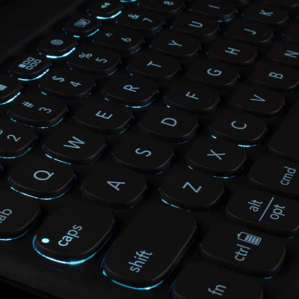 ZAGG KBD PRO KEYS MED TRACKPAD TYSK FÖR APPLE IPAD 10.2 SVART/GRÅ (103407953)