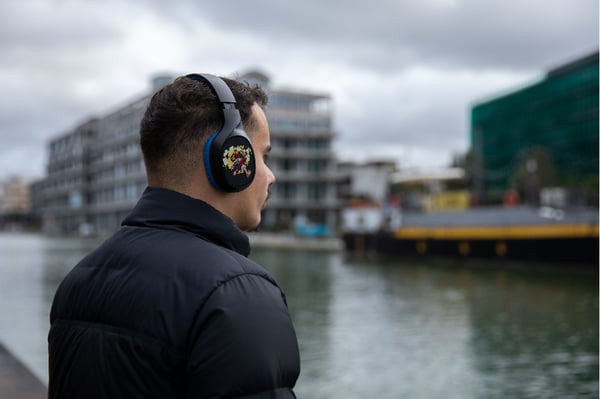 Konix 82521120668 hörlur och headset Kabel & Trådlös Huvudband Spela Bluetooth Svart, Blå