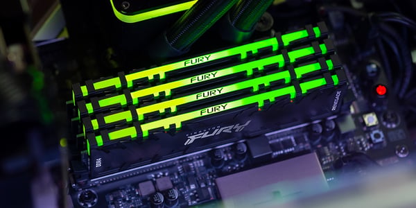 Kingston Technology FURY 16 Gt 3200 MT/s DDR4 CL16 DIMM (2 kpl:n pakkaus) Renegade RGB