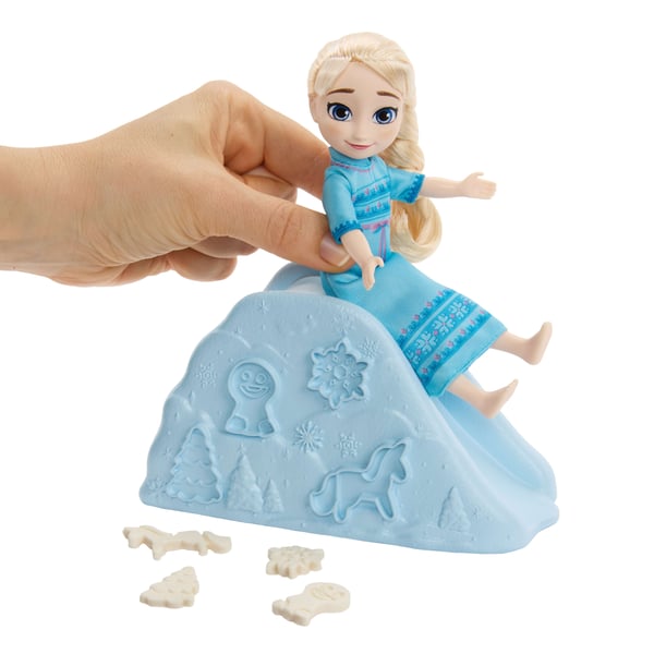 Disney Frozen Young Elsa's Snow Playground