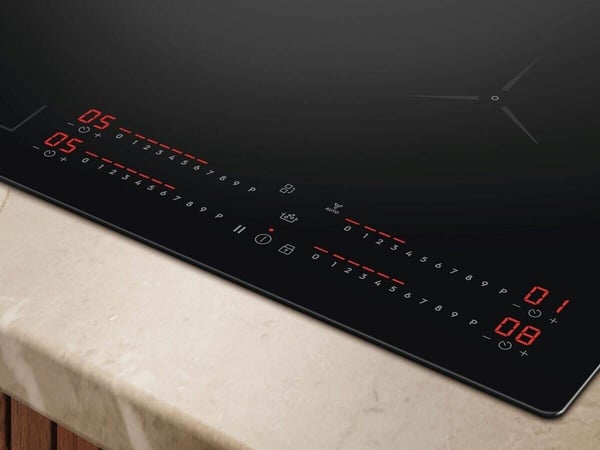 Electrolux KIS62453I Musta Kiinteä 60 cm Keittoalueinduktioliesi 4 alue(tta)