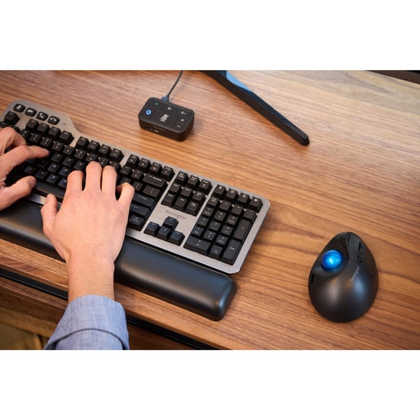 Kensington Universal 3-i-1 Pro headsetljudomkopplare