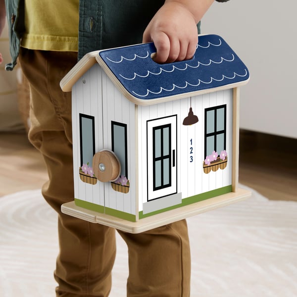 Fisher-Price Wooden On-the-Go Play House