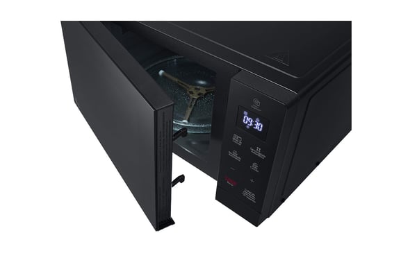 LG NeoChef MH7032JAS mikroaaltouuni Musta Grillimikroaaltouuni Pöytämalli 30 L 900 W