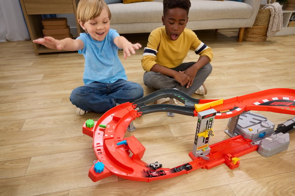 Hot Wheels Racing Formula 1 Downhill Circuit Race