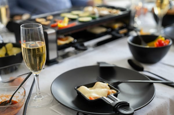 Unold 48730 raclettegrill 8 personer 1200 W Svart, Rostfritt stål