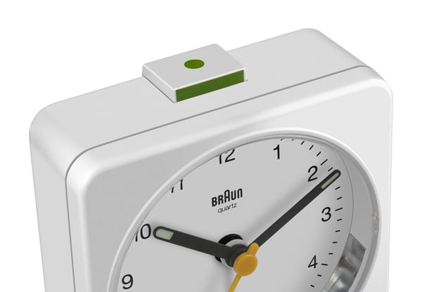Braun BC03 Quartz alarmur Hvid
