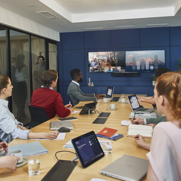 HP Poly Studio X72 All-In-One Video Bar with TC10 Controller Kit