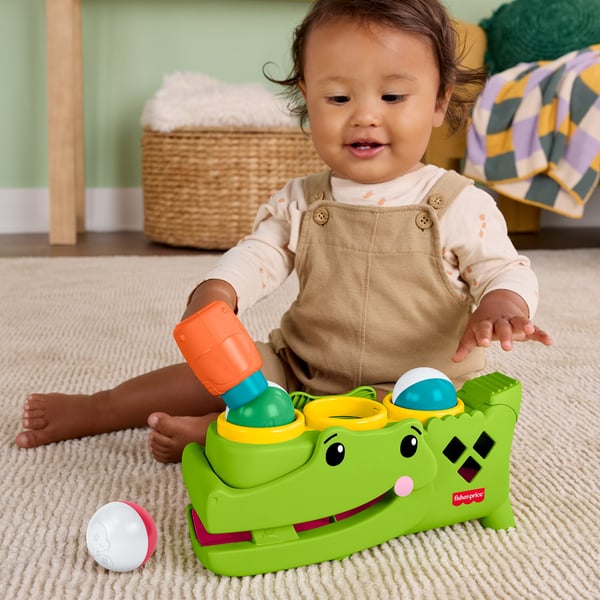 Fisher-Price Sit & Tap Rolligator
