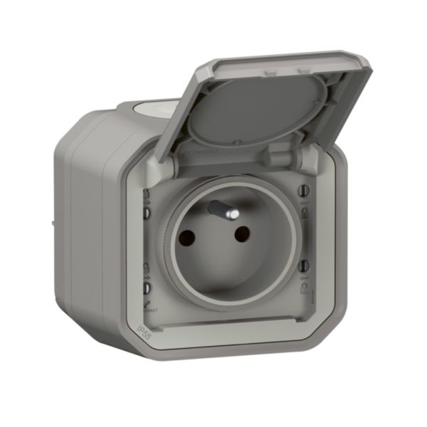 Legrand 069731L stikkontakt