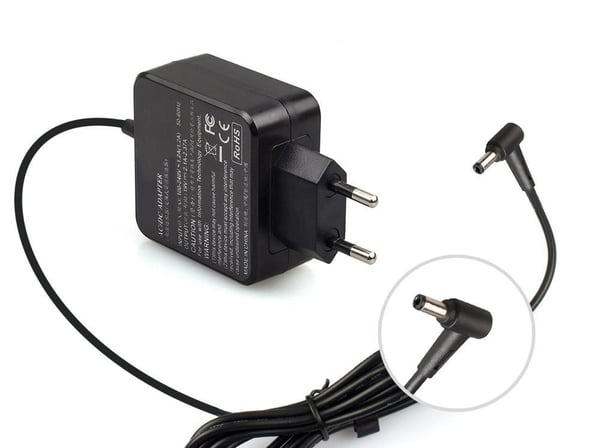 CoreParts MSPT2050 strømadapter og vekselret Indendørs 45 W Sort