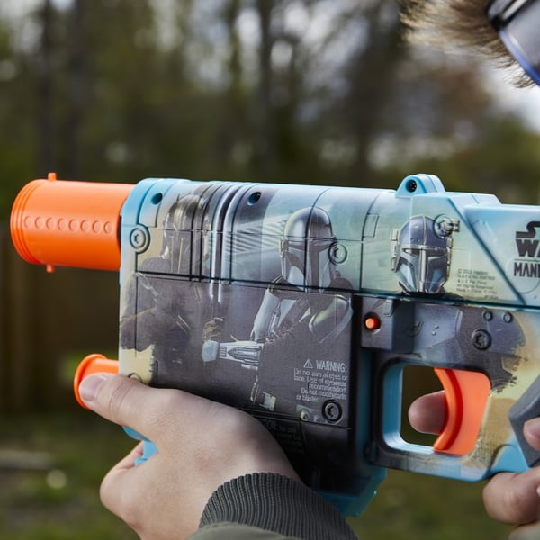 Nerf Star Wars The Mandalorian Dart Blaster