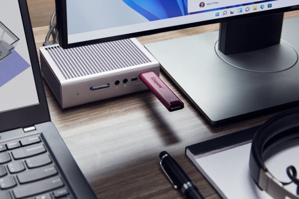 Kingston Technology DataTraveler Max USB-sticka 1 TB USB Type-A 3.2 Gen 2 (3.1 Gen 2) Röd