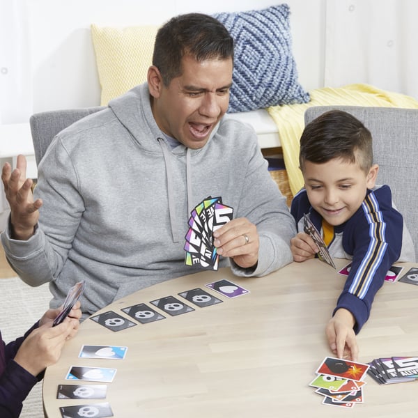 Hasbro Gaming F4205101 sällskapsspel Kortspel Strategi