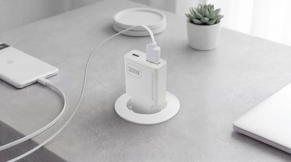 Mars Gaming MDGAN30W oplader til mobil enhed Hvid