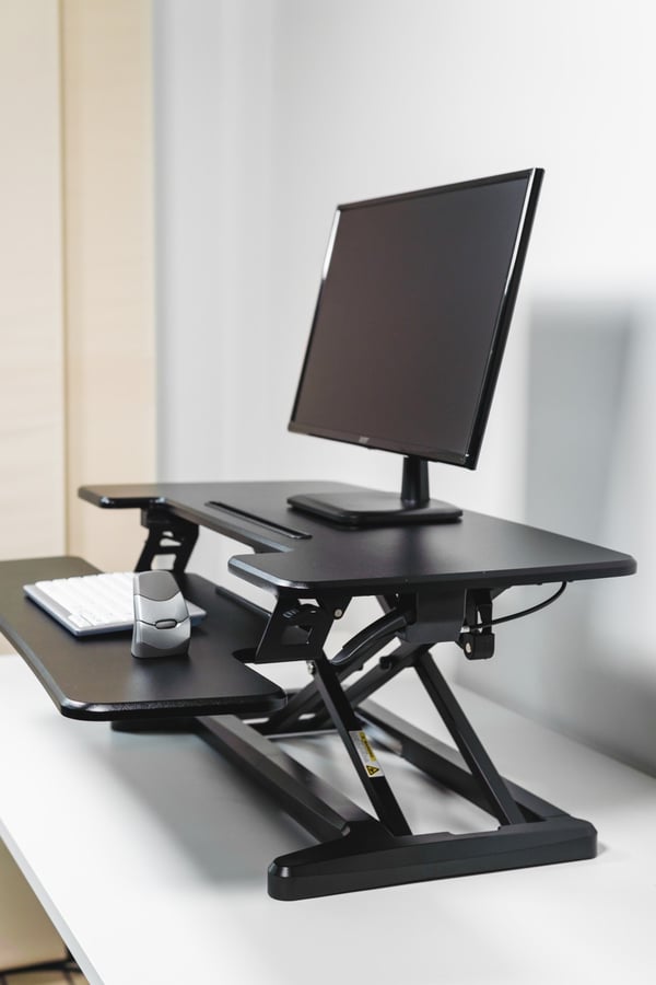 BakkerElkhuizen Adjustable Sit-Stand Desk Riser 2 Bord Svart
