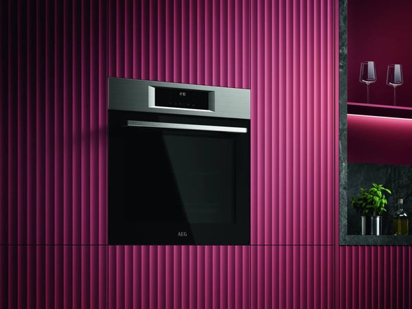 AEG Series 5000 OU5PB43PM 72 l 3490 W Rostfritt stål