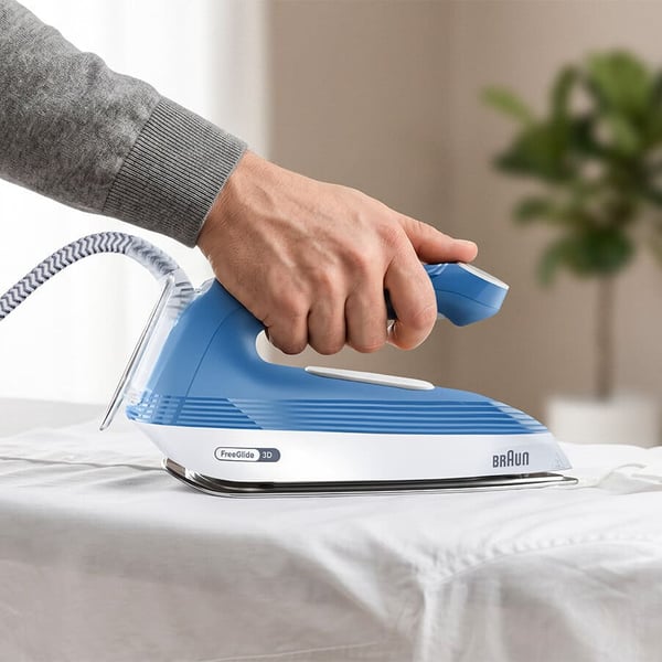 Braun UPStyle 2 IS2745BL Paineistettu höyrysilityskeskus 1,5 L EloxalPlus soleplate Sininen