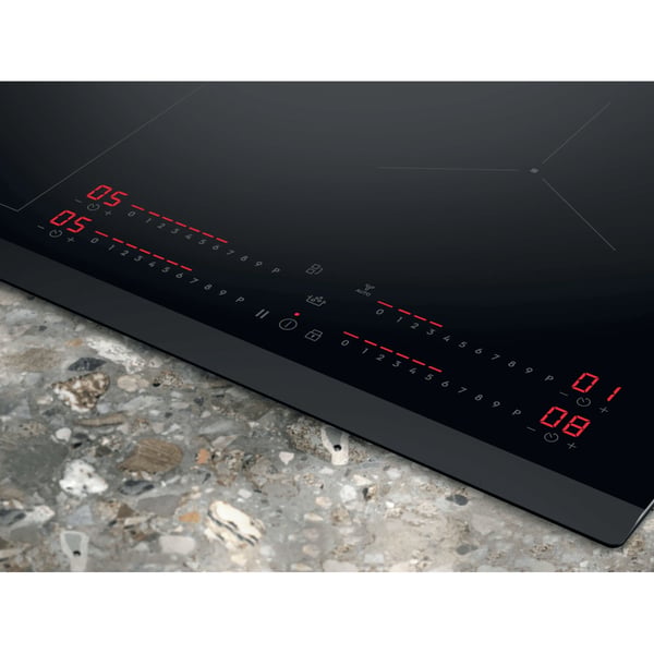 Electrolux EIS62453 Svart Inbyggd 60 cm Induktionshäll med zon 4 zone(s)