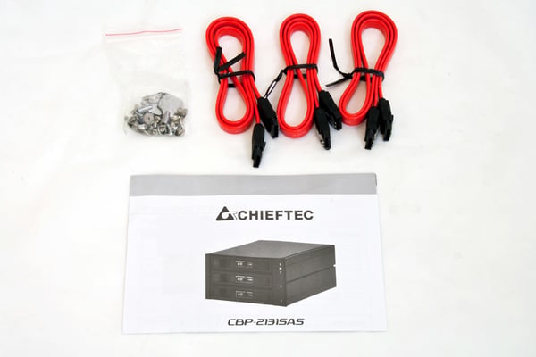 Chieftec CBP-2131SAS drive bay panel Bærerpanel Sort