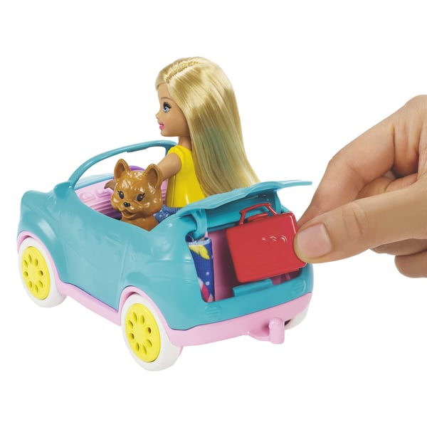Barbie Chelsea Club -campinglegesæt med dukke, hvalp, bil, campingvogn, der kan laves om, og tilbehør