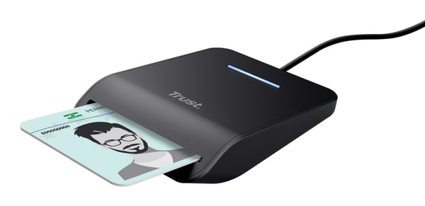 Trust Primo älykortin lukijalaite Sisätila USB USB Type-C Musta