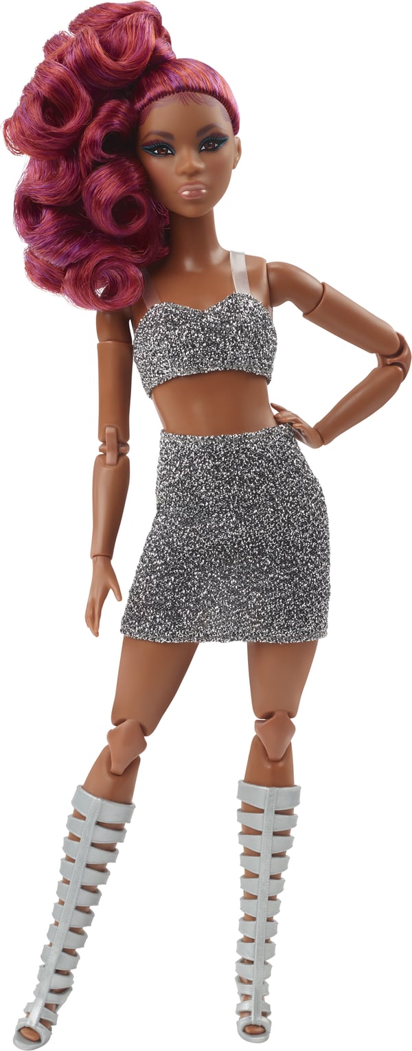 Barbie Looks HCB77 dukke