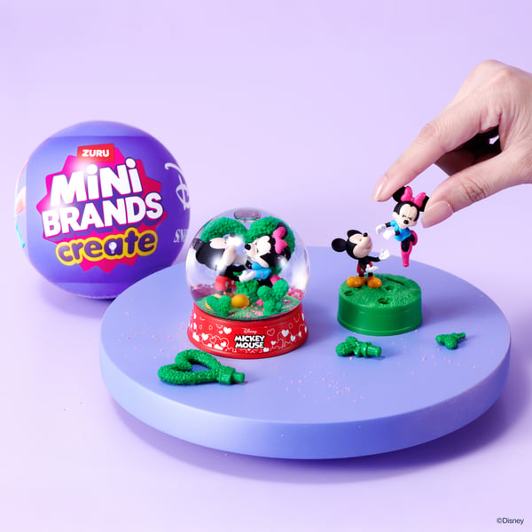 Mini Brands Mini Snow Globe Disney Capsule Series 1
