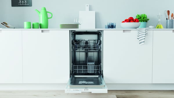 Indesit IN2IKE107 Fuldt indbygget 10 kuverter