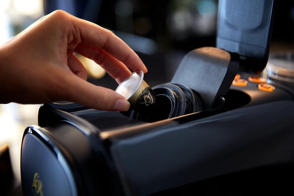 L’OR LM8012/60 kahvinkeitin Täysautomaattinen Kahvikapselikone 1 L