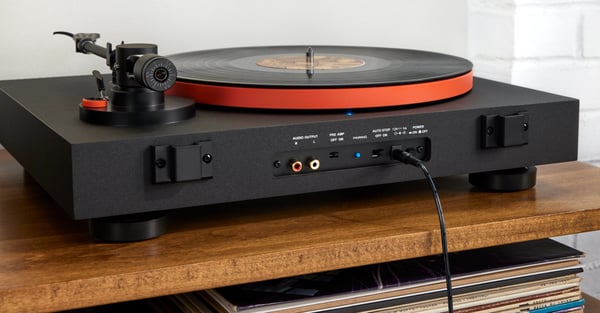 JBL Spinner BT Hihnakäyttöinen levysoitin Musta, Oranssi