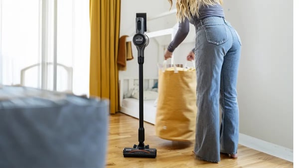 Gorenje SVC222480AA 2-i-1 stangstøvsuger Batteri Dry Poseløs 0,701 L 250 W Kul
