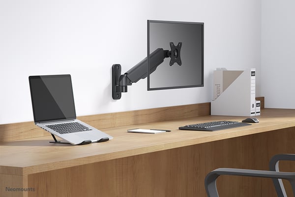 Neomounts WL70-440BL11 TV-kiinnike 81,3 cm (32") Musta