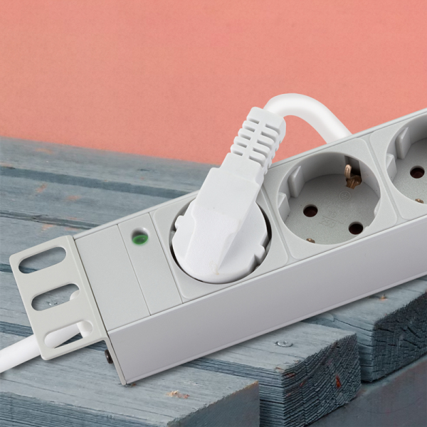 LogiLink PDU9C05 overspændingsbeskytter Lys grå 9 AC stikkontakt(er) 230 V 2 m
