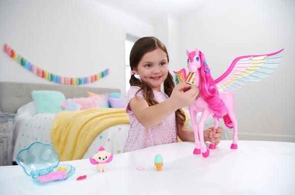 Barbie A Touch of Magic Pegasus och tillbehör