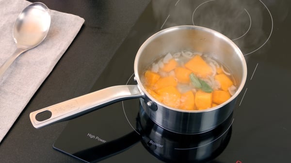 Tefal E49222 pannu- ja kattilasarja