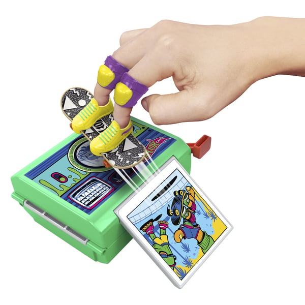 Hot Wheels SKATE 90'S REWIND & GRIND Pack