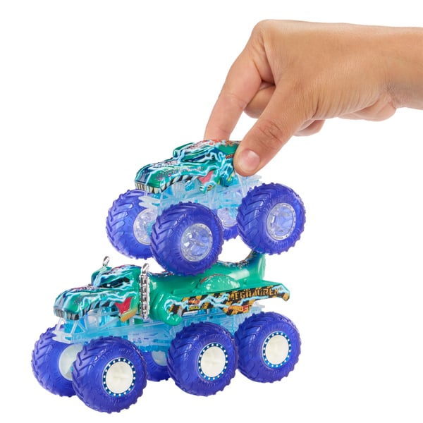 Hot Wheels Monster Trucks HWMT BIG RIG AND TRUCK MULTIPACK