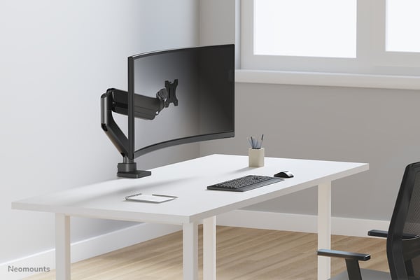 Neomounts DS70PLUS-450BL1 monitorin kiinnike ja jalusta 124,5 cm (49") Vastaanotto Musta