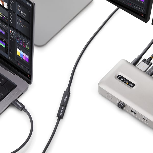 StarTech.com USB440GCMCF2F USB-kabel USB4 Gen 3x2 0,6 m USB C 40 Gbit/sek. 240 W Sort