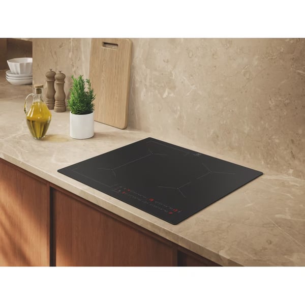 Electrolux EIV63449CT Sort Indbygget 60 cm Zone induktionskogeplade 4 zone(s)