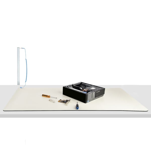 StarTech.com LG-ANTI-STATIC-MAT antistatisk måtte Beige Polyvinylchlorid (PVC) 1 stk