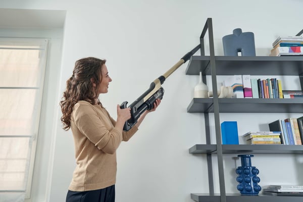 Hoover HF210PP 011 2-i-1 stangstøvsuger Batteri Dry EPA Poseløs 1 L 165 W Sort, Guld