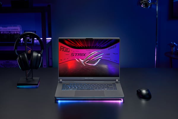 ASUS ROG Strix G18 G815LW-S9016W Intel Core Ultra 9 275HX Laptop 45,7 cm (18") WQXGA 32 GB DDR5-SDRAM 2 TB SSD NVIDIA GeForce RTX 5080 Wi-Fi 7 (802.11be) Windows 11 Home Tysk Grøn, Grå