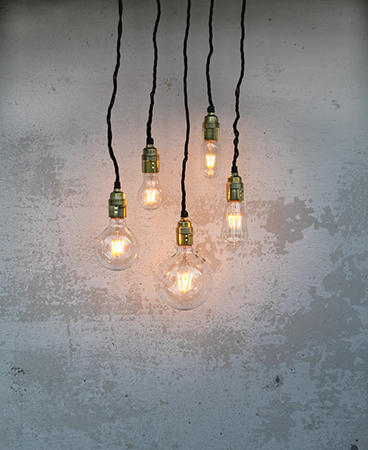 Globikoriste LED Kirkas hiililanka 9,5cm E27 2100K
