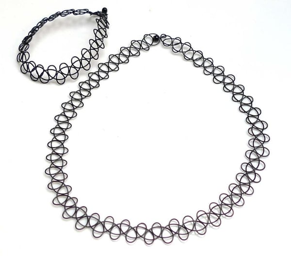Tattoo Halsband och Armband